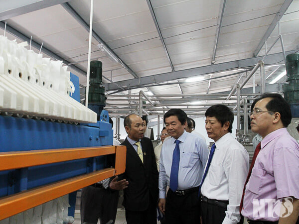Khanh thanh nha may Son Hai